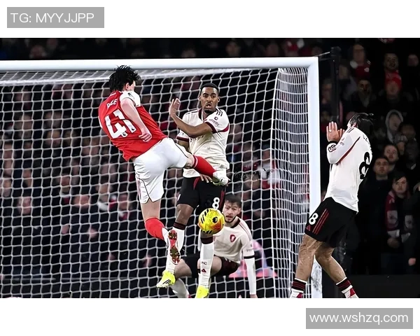 曼联客场遭遇绝杀，英超前四位置再度动摇