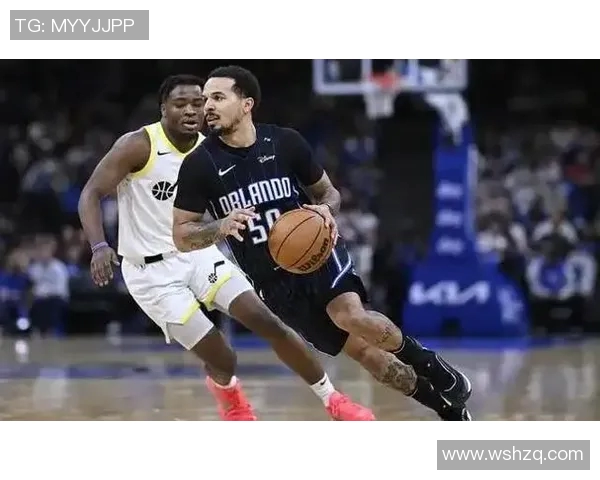 爵士不敌魔术，连败阴影笼罩球队前景